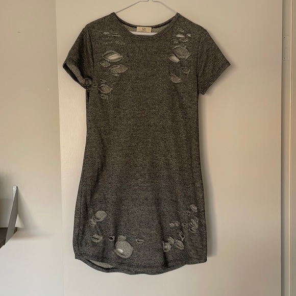 Dresses & Skirts - Distressed Grey Mini Tee Dress Size S